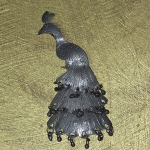 Elegant Silver Toned Peacock Brooch Mechanical